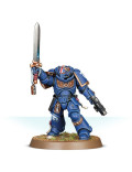 Teniente Primaris Lieutenant con Espada de Energía Space Marines Warhammer 40.000